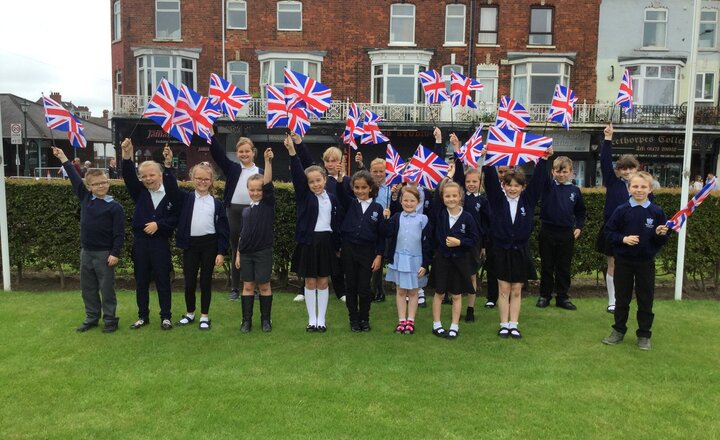 Image of School choir perform at Armed Forces Day